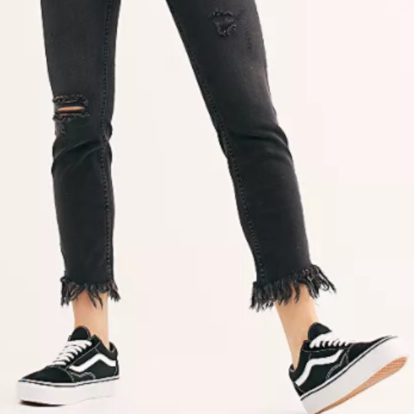 Free People Denim - NWOT Free People Distressed Jeans